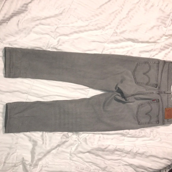 Women levis - Picture 4 of 4